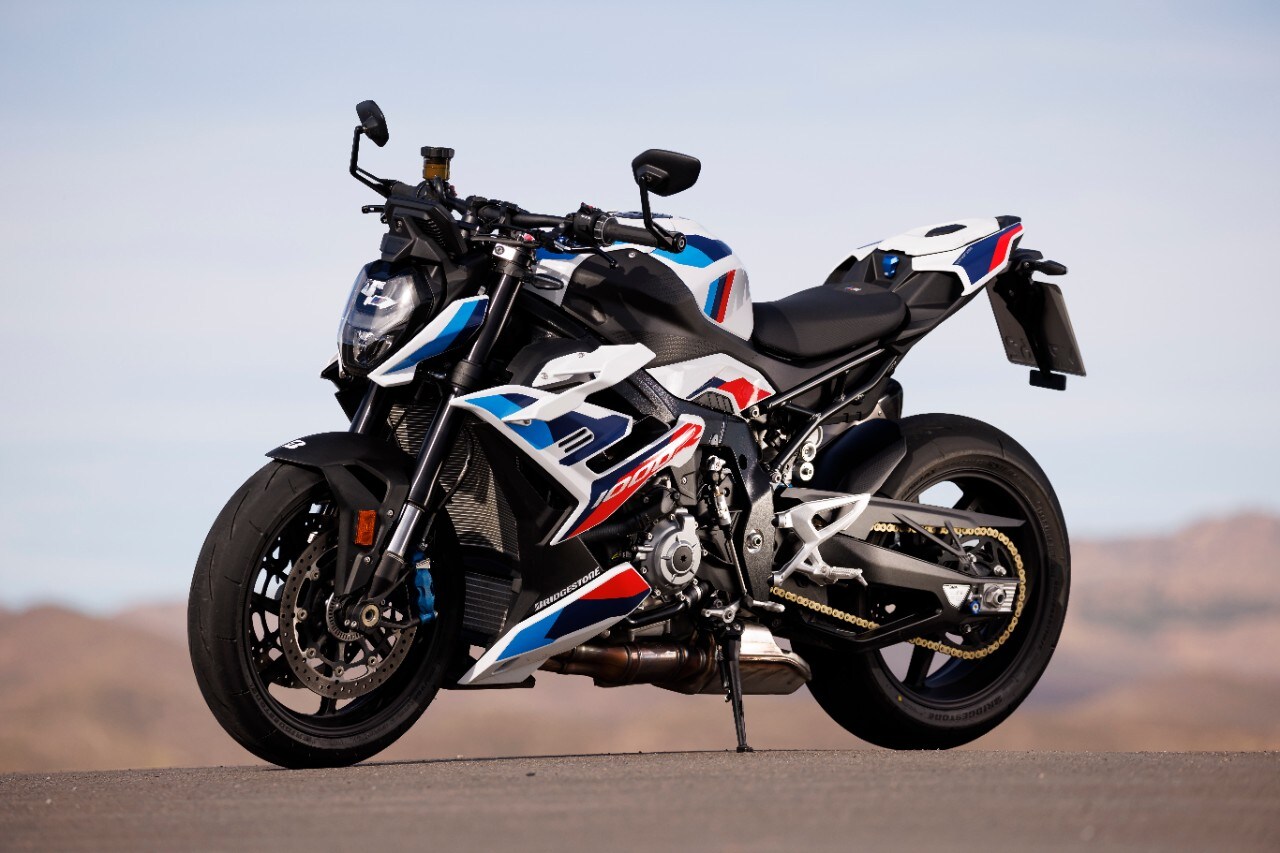 BMW M1000 R